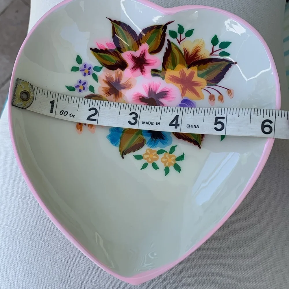FREE Sundance Catalog $48 heart jewelry trinket dish with minimum purchase $125